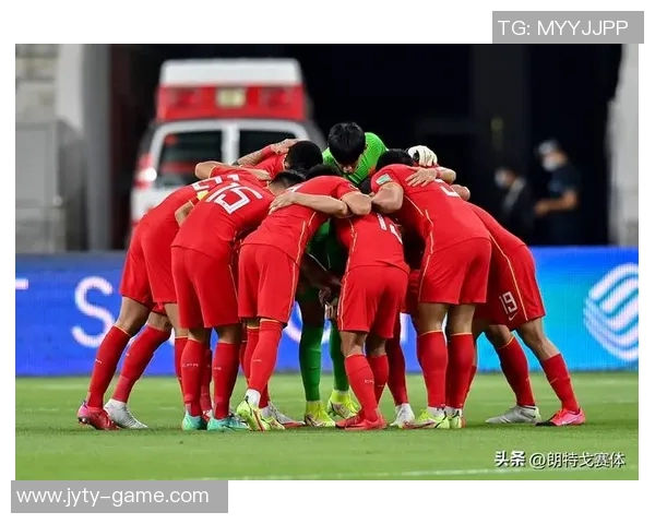 中国足球队与世界球星对抗的精彩时刻 揭示中超与国际足球的深度融合